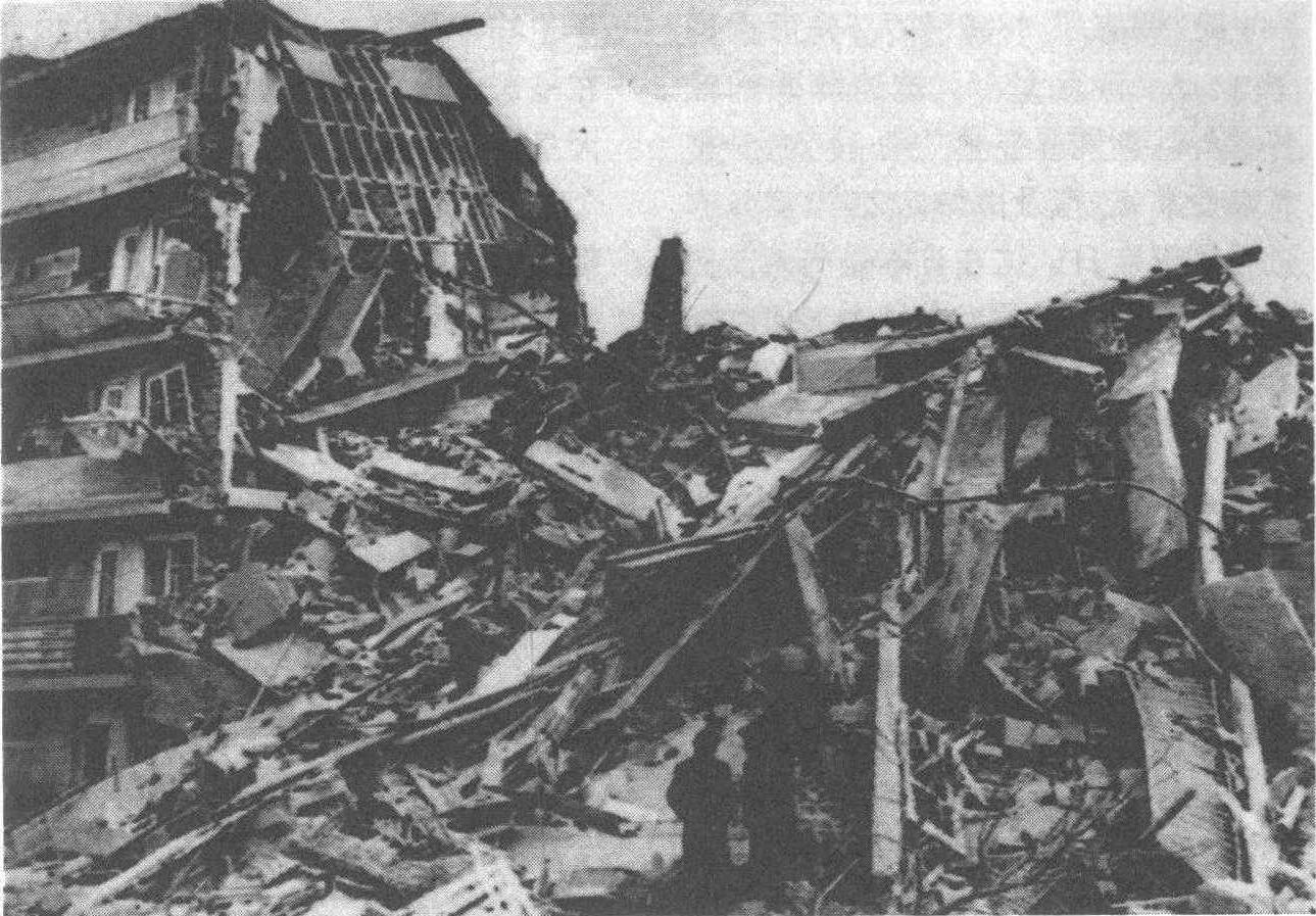 列宁纳坎的“世界末日”——苏联亚美尼亚大地震